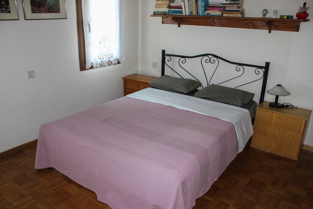 Doctors' House Mikros Prinos Villa Room photo