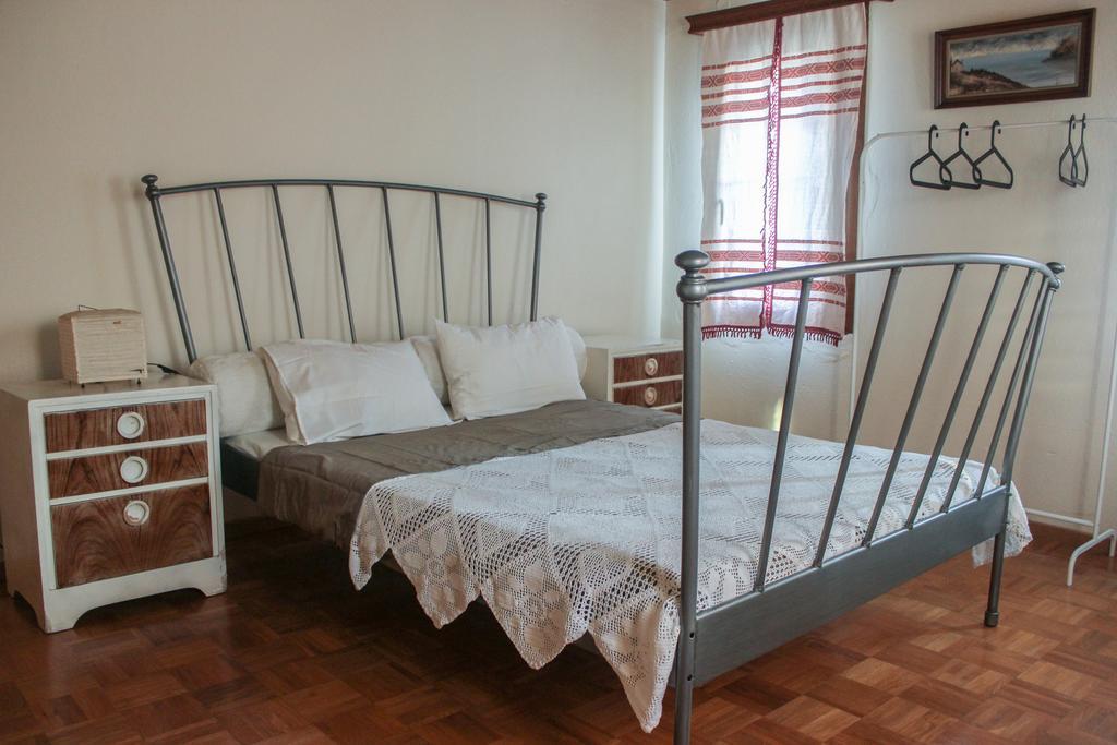 Doctors' House Mikros Prinos Villa Room photo